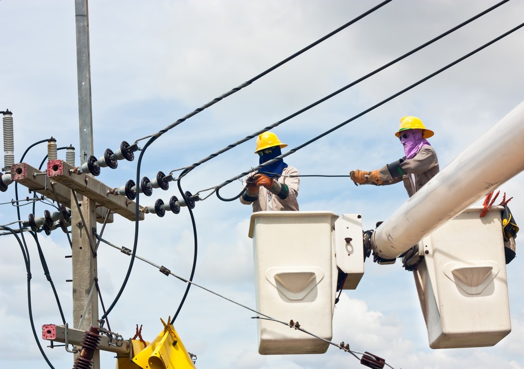 NGCP: Respect transmission line clearances for safety