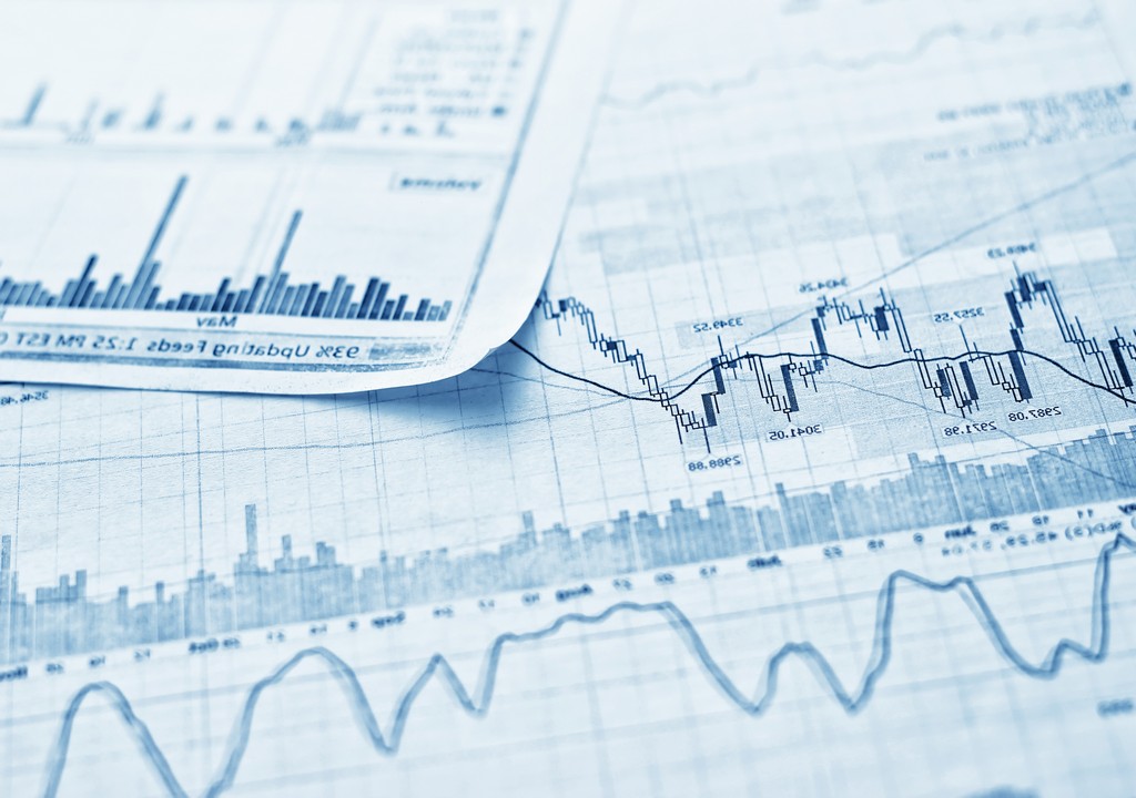 Energy spot market price down by nearly half in September