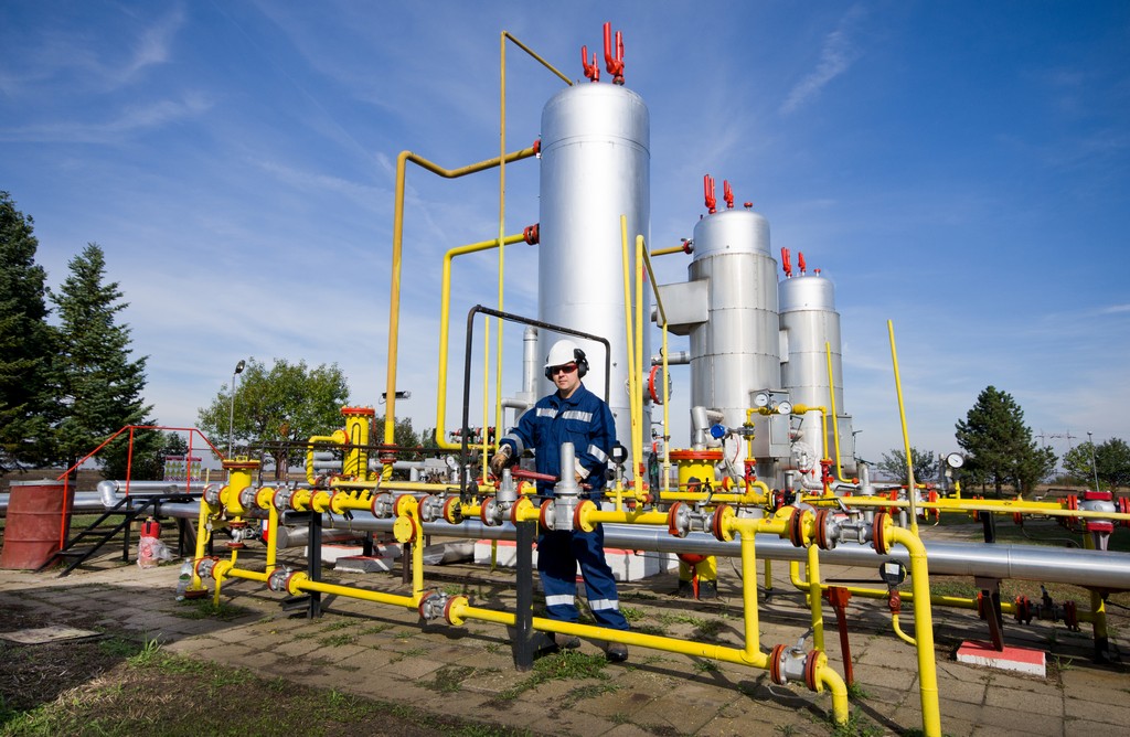 First Gen targets 2018 construction of LNG power plant