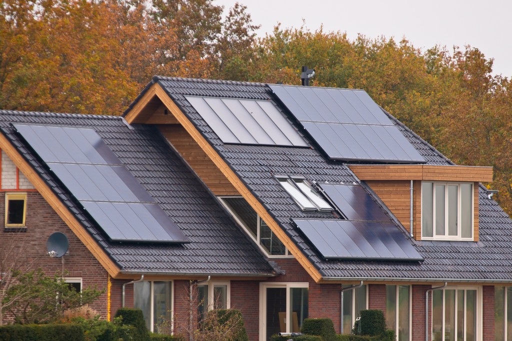 PNOC urges gov’t to streamline permitting, licensing for RE projects