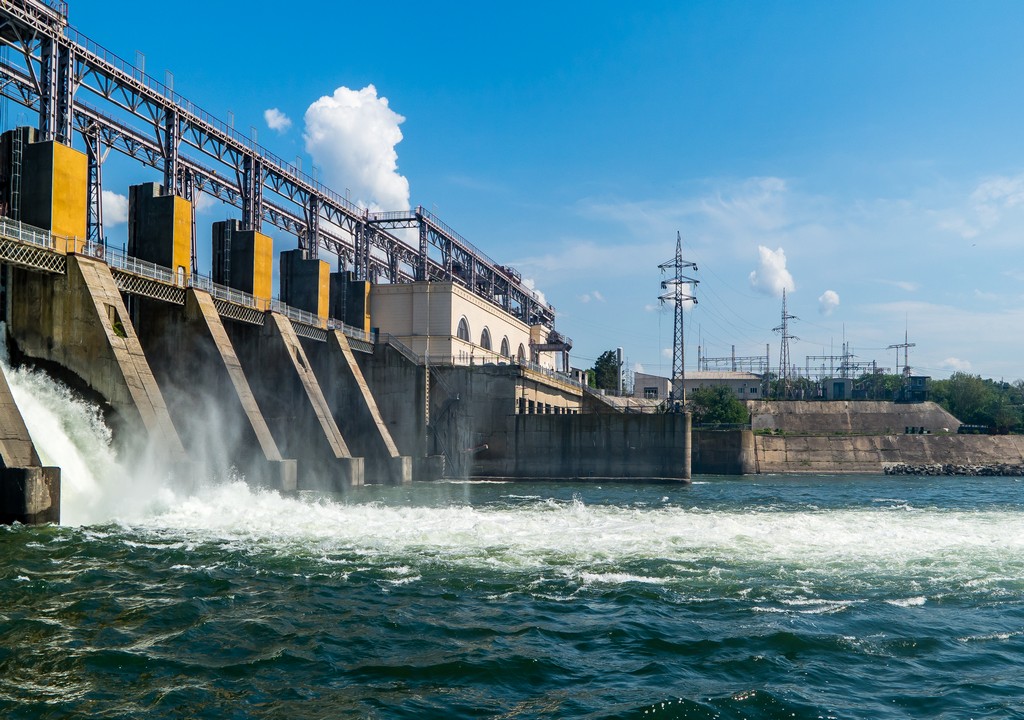 Energy department awards 10 RE contracts under OCSP 2