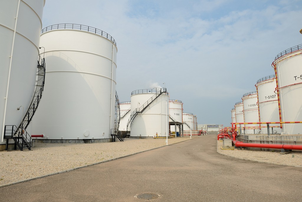 PNOC looking to develop Pandacan oil depot