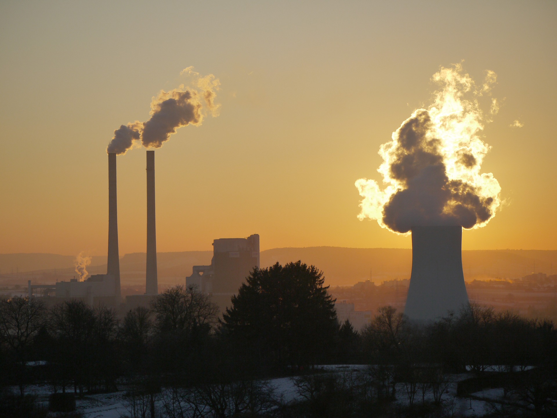 Direct dry steam geothermal power plant