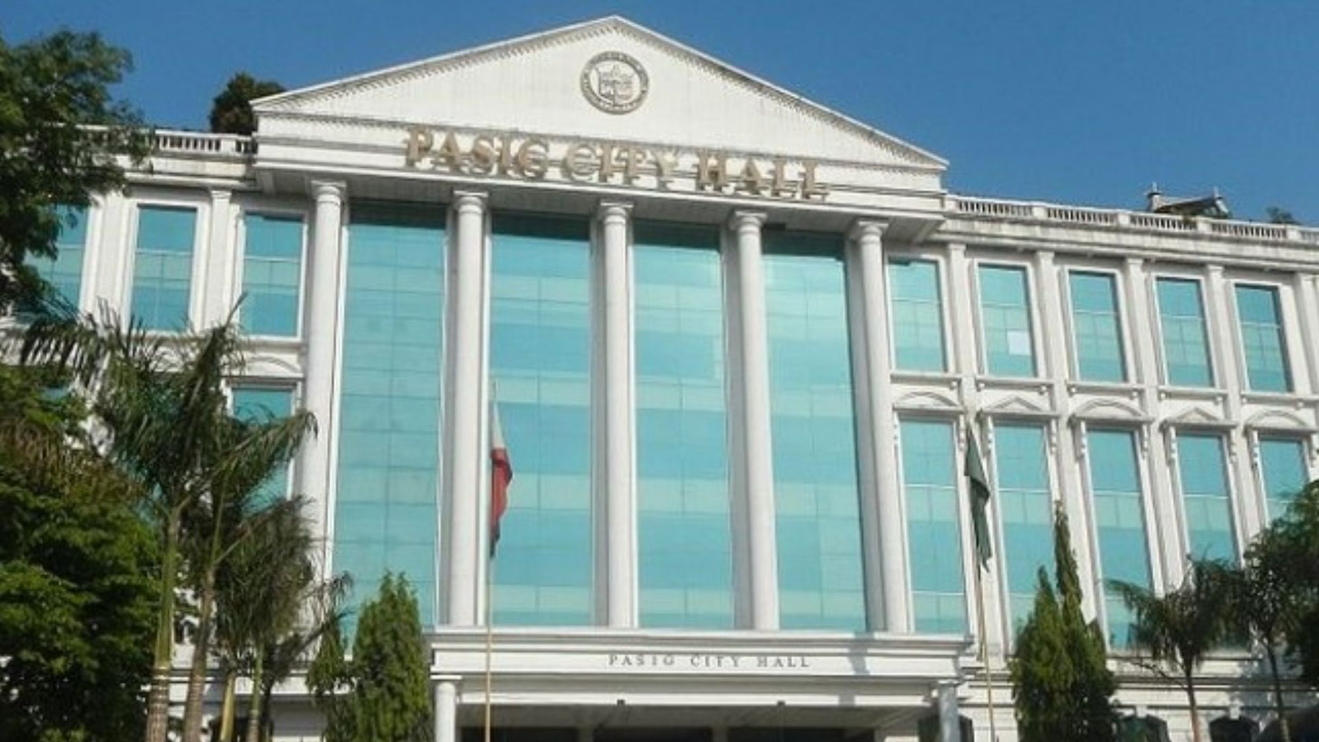 Pasig Signs RE Agreement With ERC MERALCO Power Philippines   Pasig City Hall 