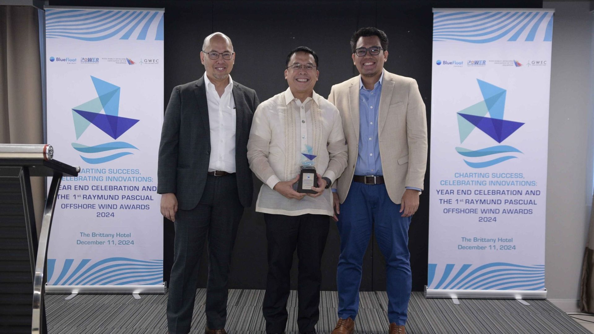 Former DOE USEC given recognition for offshore wind contributions