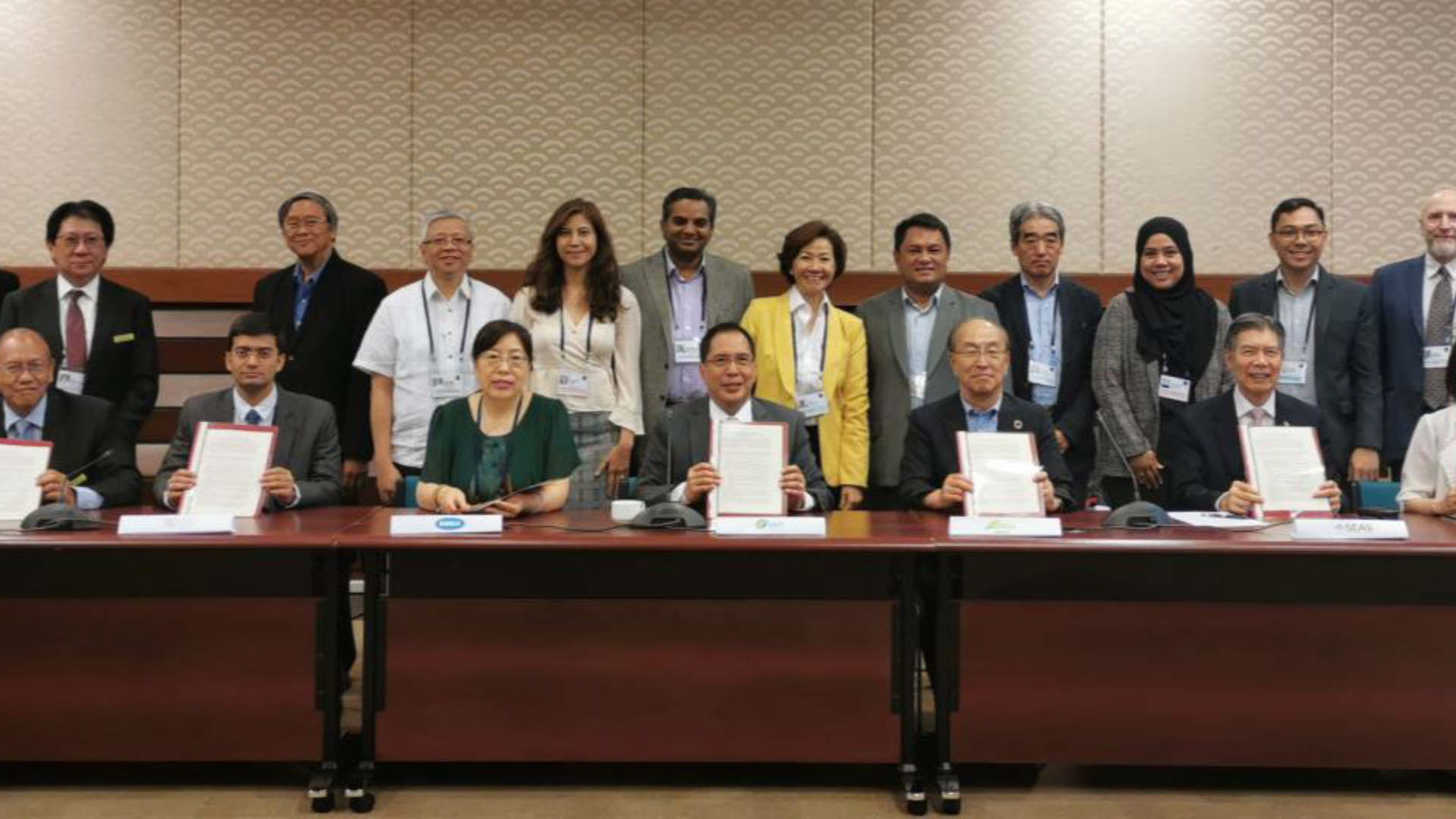 PH Trails in Energy Efficiency, Urged to Boost ESCO Projects