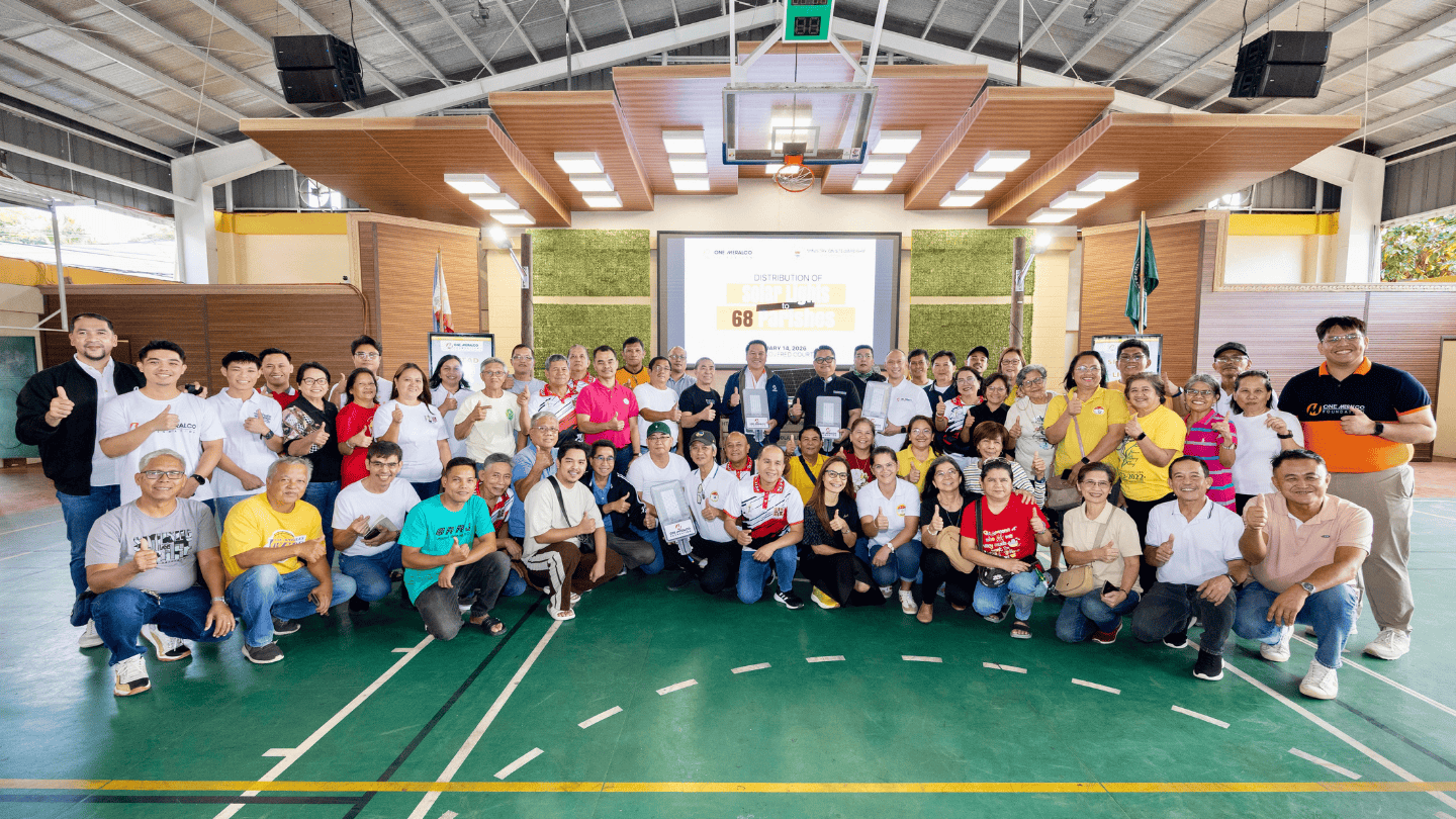 Meralco donates 1,000 solar lamps to Batangas parishes